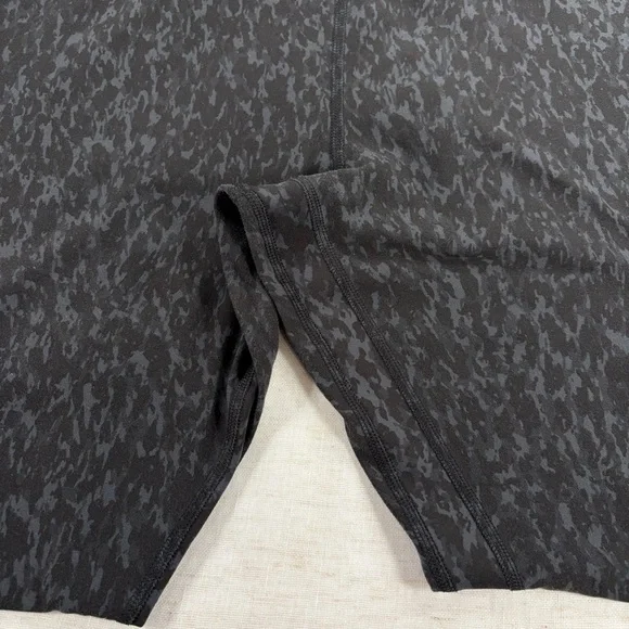 SOLD!Lululemon Align High-Rise 25" leggings leopard camo coal multi pattern - 12 - Picture 4 of 7